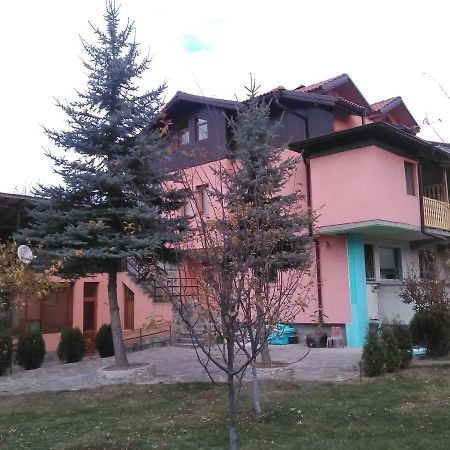 Villa Lilia Apriltsi  Extérieur photo
