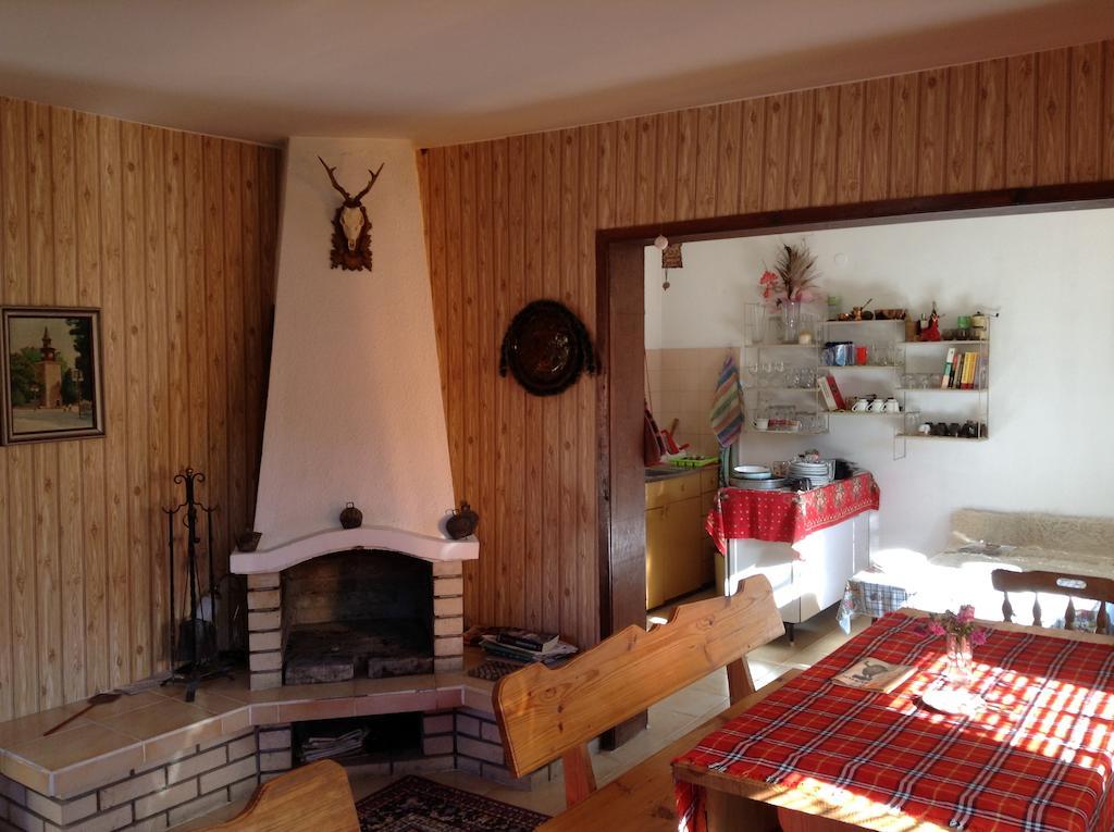 Villa Lilia Apriltsi  Extérieur photo