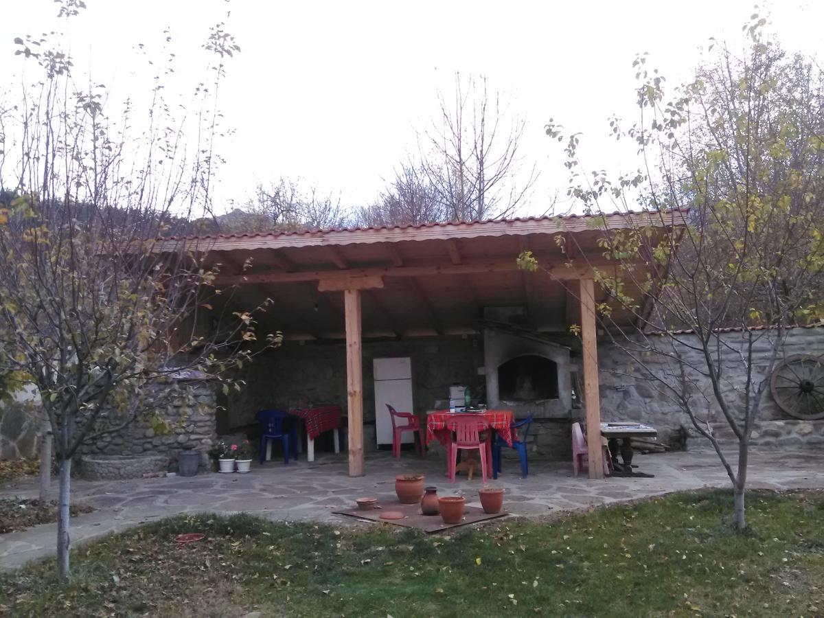 Villa Lilia Apriltsi  Extérieur photo